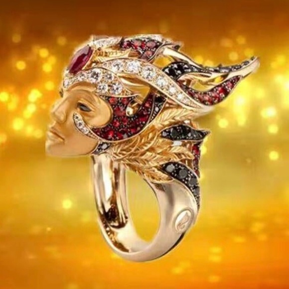 NEW💎Crystal Mask Ring💍 - Picture 2 of 4